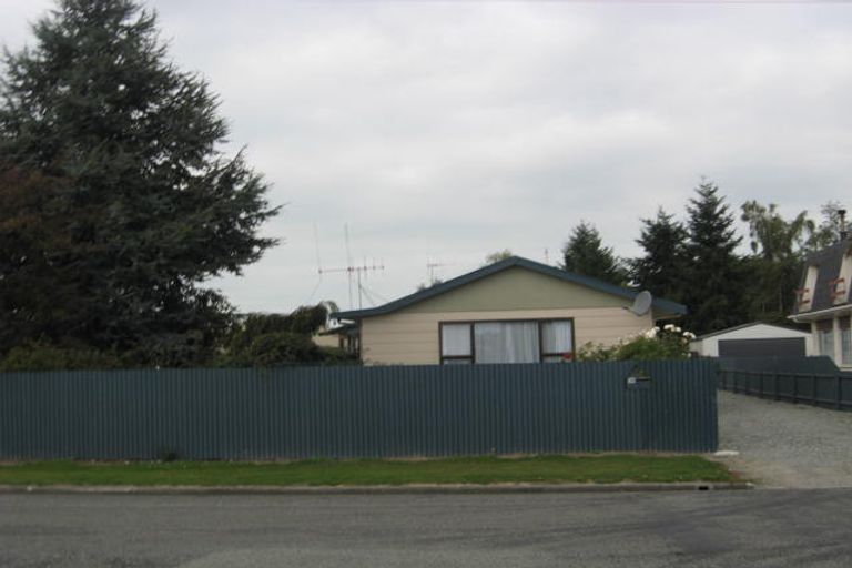 Photo of property in 30 John Street, Temuka, 7920