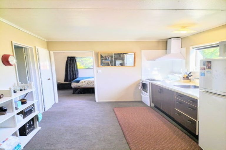 Photo of property in 32 Kirkland Street, Green Island, Dunedin, 9018