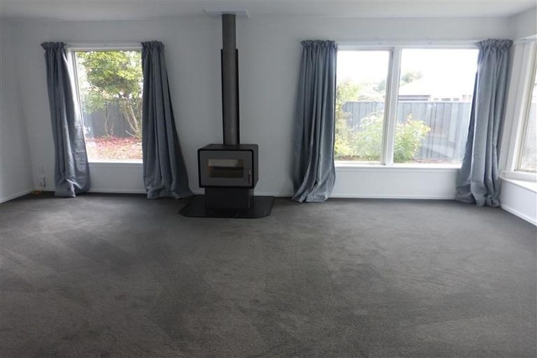 Photo of property in 21 Kennedys Bush Road, Halswell, Christchurch, 8025