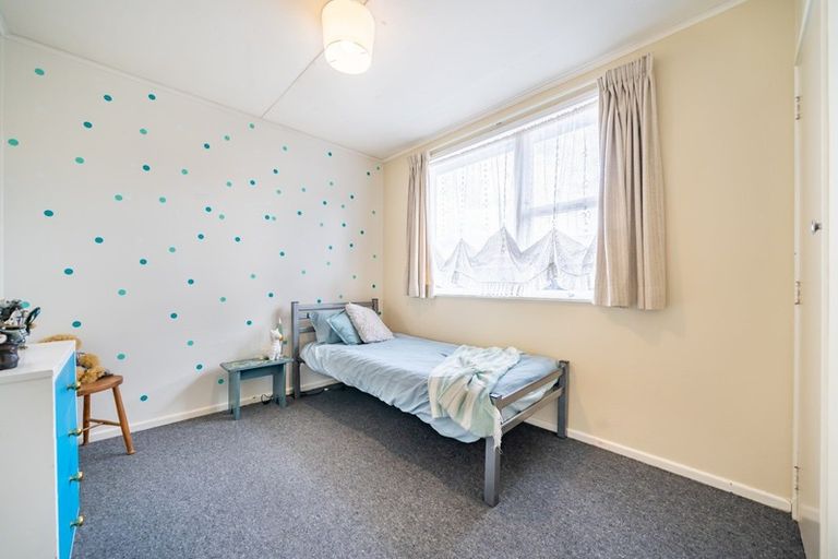 Photo of property in 2/113 Clouston Park Road, Clouston Park, Upper Hutt, 5018