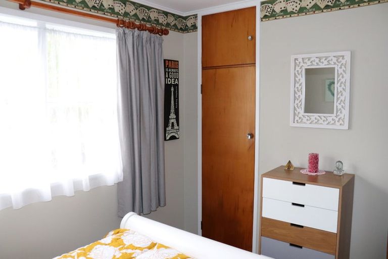 Photo of property in 65 Gorge Road, Maungaturoto, 0520