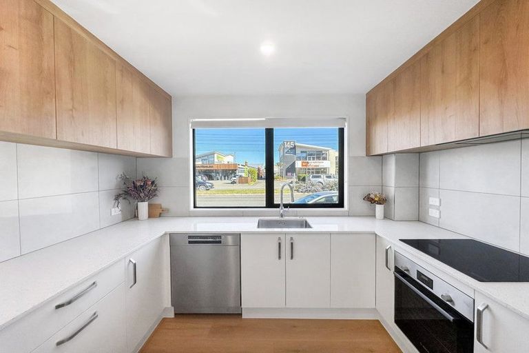 Photo of property in 146 Blenheim Road, Riccarton, Christchurch, 8041