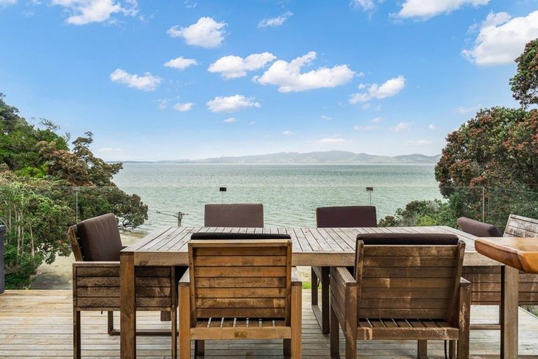 Photo of property in 647 Whangarei Heads Road, Tamaterau, Whangarei, 0174