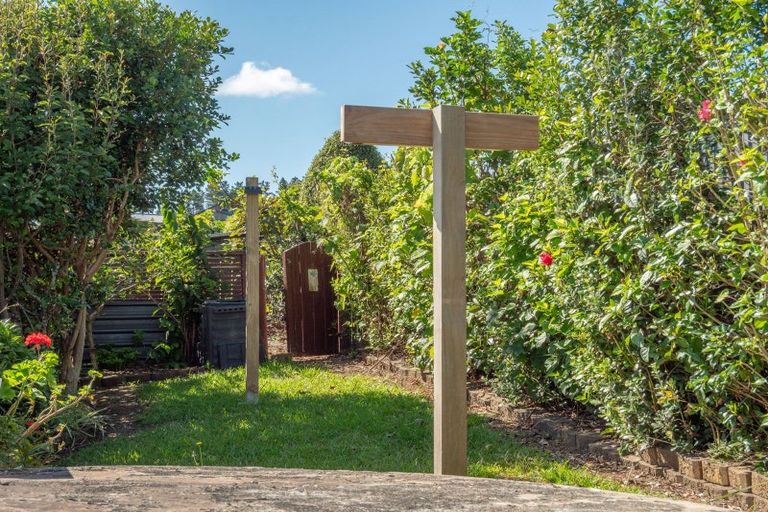 Photo of property in 8 Torsby Road, Coopers Beach, 0420