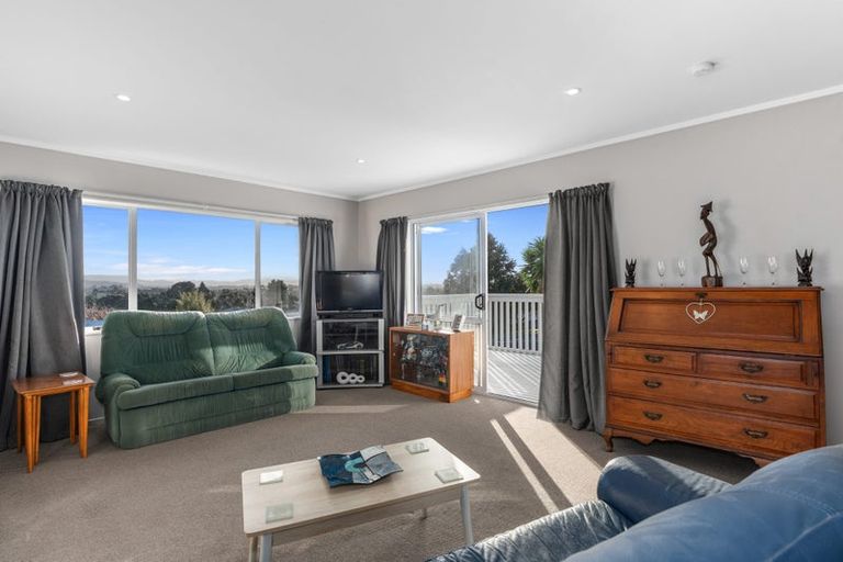 Photo of property in 17a Meander Drive, Welcome Bay, Tauranga, 3112
