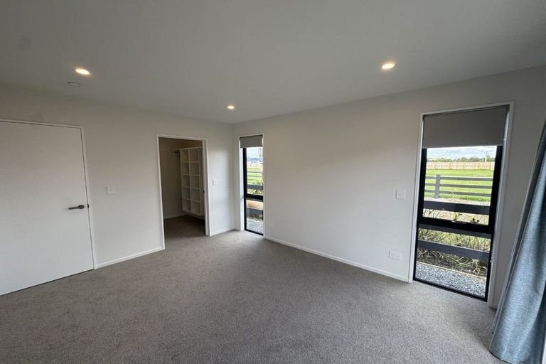 Photo of property in 48 Creekside Drive, Halswell, 8025