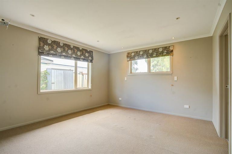 Photo of property in 19 Burns Street, Milton, 9220