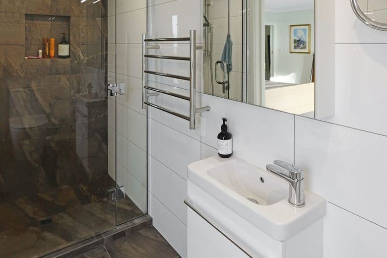 Photo of property in 1 Malvern Avenue, Atawhai, Nelson, 7010