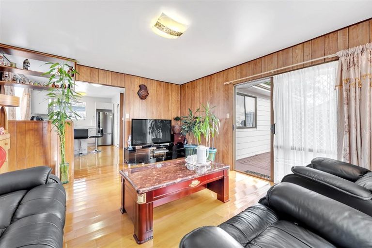 Photo of property in 5 Burundi Avenue, Clendon Park, Auckland, 2103