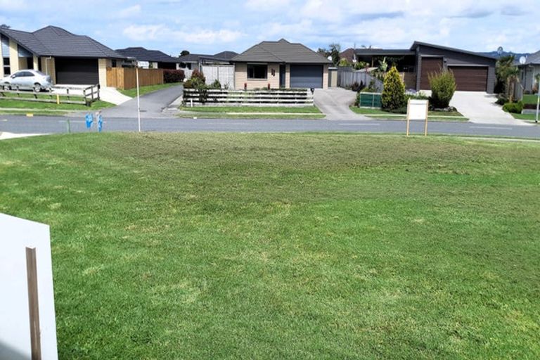 Photo of property in 16 Breton Drive, Waipu, 0510