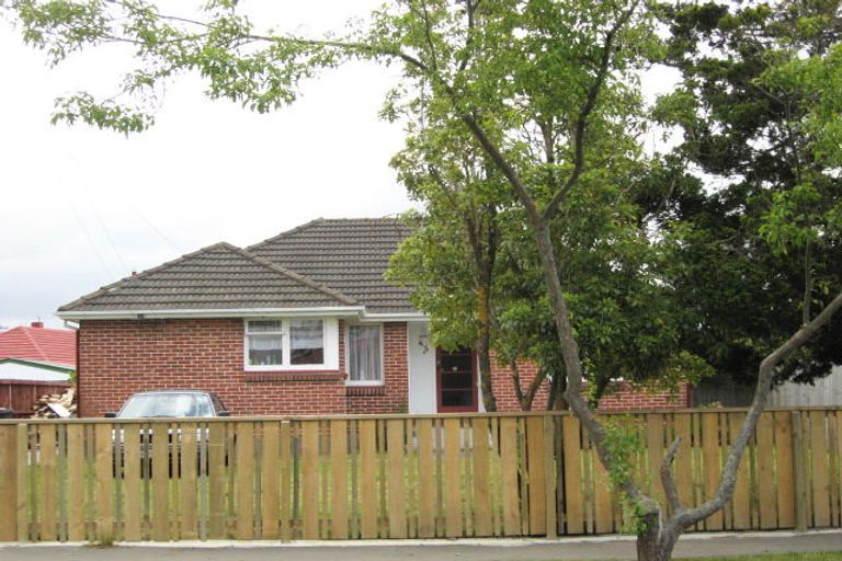Photo of property in 39 Flay Crescent, Burnside, Christchurch, 8053
