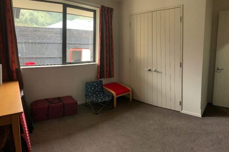 Photo of property in 6 Tui Drive, Picton, 7220