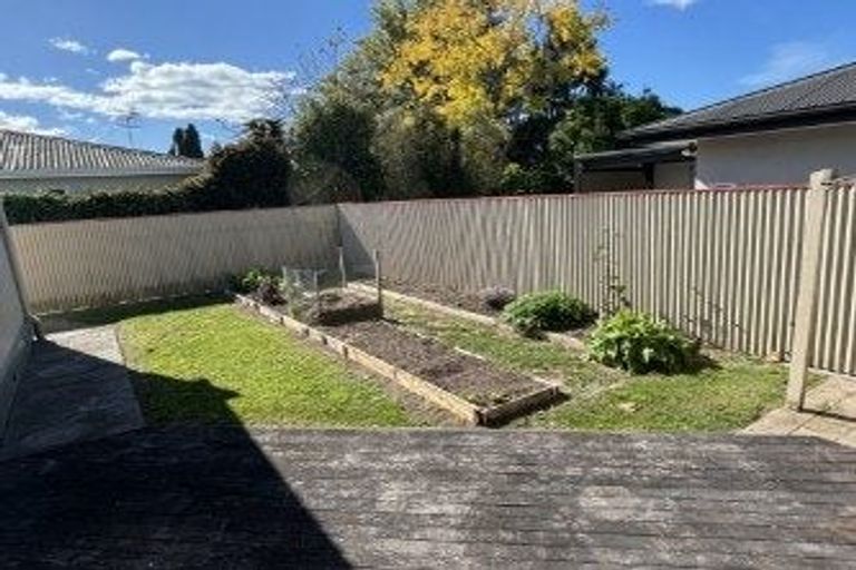 Photo of property in 103 Main Rd Clive, Clive, 4102