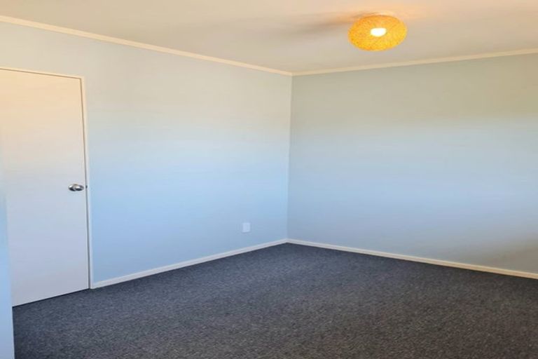 Photo of property in 24 Morere Street, Titahi Bay, Porirua, 5022