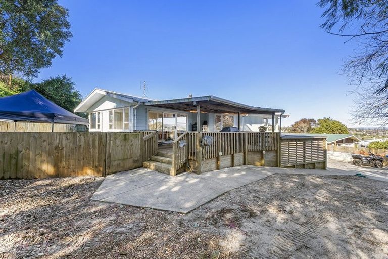 Photo of property in 11 Graham Place, Bellevue, Tauranga, 3110