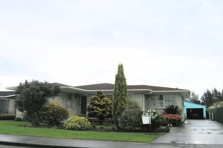 Photo of property in 206 Sunnybank Crescent, Camberley, Hastings, 4120