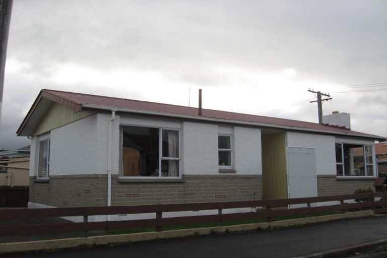Photo of property in 182 Oxford Street, South Dunedin, Dunedin, 9012