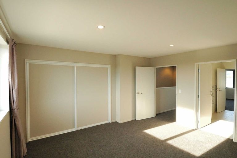 Photo of property in 52 Gosling Crescent, Halswell, Christchurch, 8025