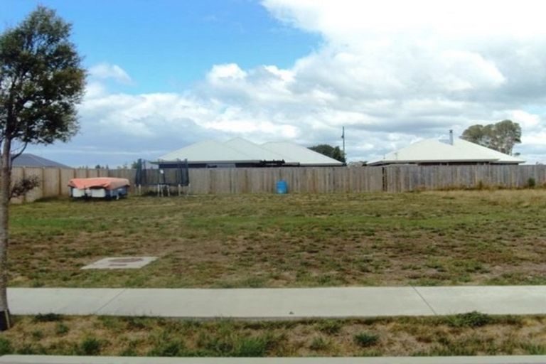 Photo of property in 6 Kahuraki Drive, Pegasus, 7612