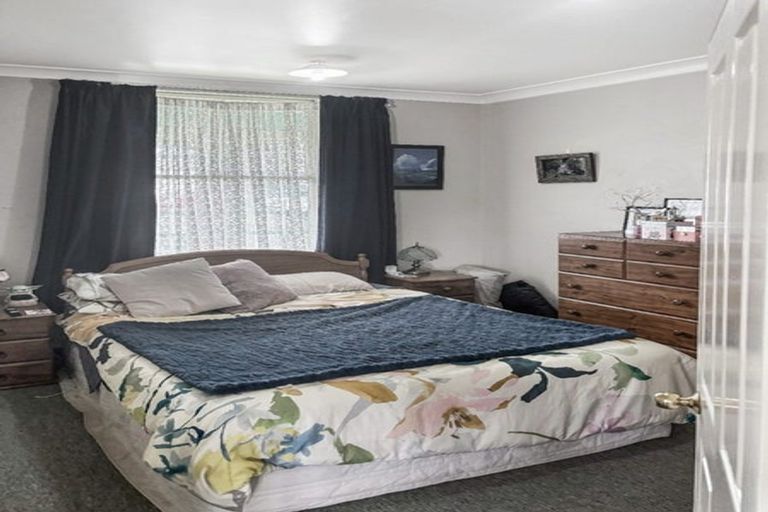 Photo of property in 3 Otanga Street, Dannevirke, 4930