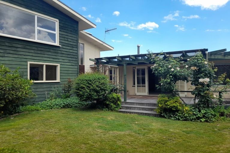 Photo of property in 64 Chesham Avenue, Waipahihi, Taupo, 3330