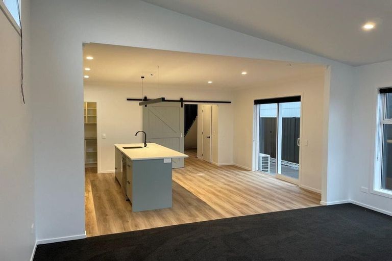 Photo of property in 31 Bill Miller Drive, Papamoa, 3118