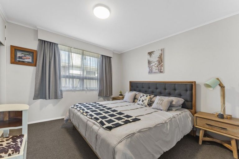 Photo of property in 15 Karina Crescent, Redwoodtown, Blenheim, 7201