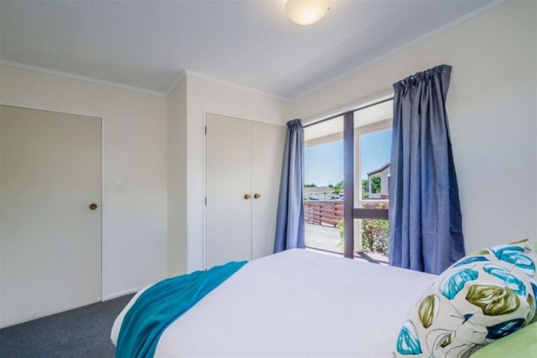 Photo of property in 18 Arnold Grove, Paraparaumu Beach, Paraparaumu, 5032