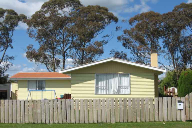 Photo of property in 27 James Henry Crescent, Huntly, 3700