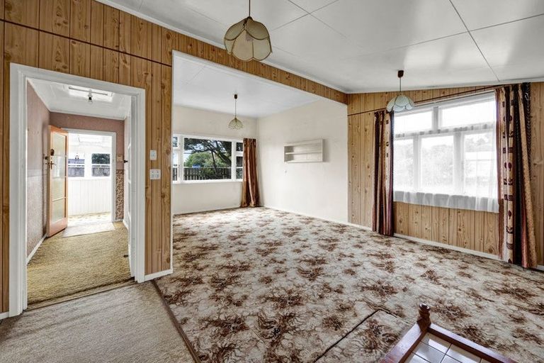 Photo of property in 18 Cornwall Street, Patea, 4520