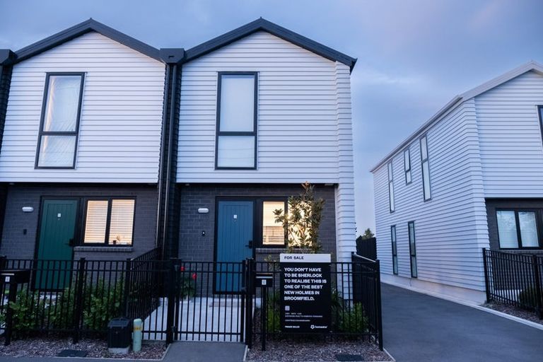Photo of property in 66 Miromiro Street, Broomfield, Christchurch, 8042