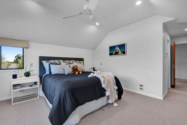 Photo of property in 5-7 Adam Lile Drive, Highlands Park, New Plymouth, 4312