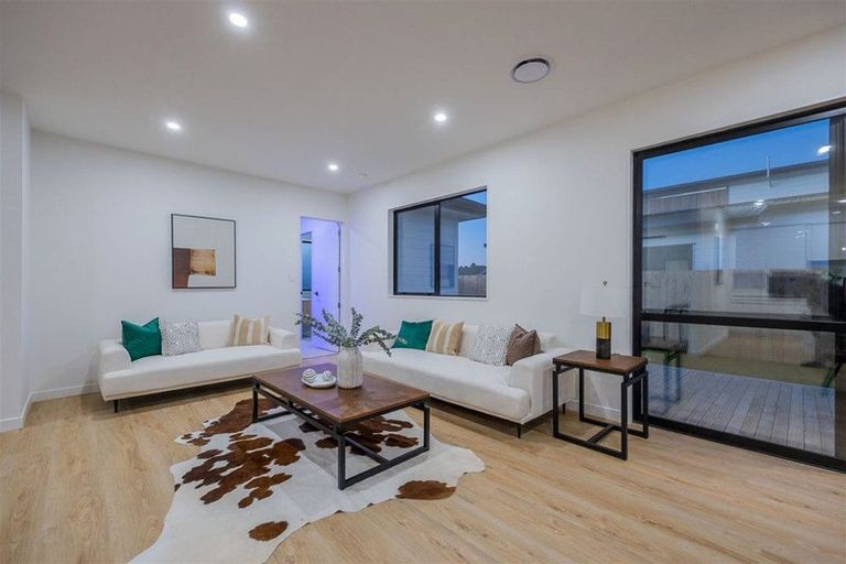 Photo of property in 9 Cutfield Lane, Kumeu, 0810