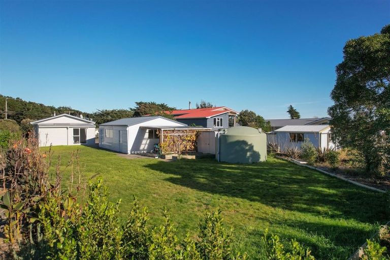Photo of property in 626 Waitarere Beach Road, Waitarere Beach, Levin, 5510