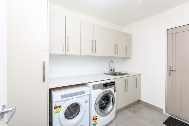 Photo of property in 61 Dorset Avenue, Westown, New Plymouth, 4310