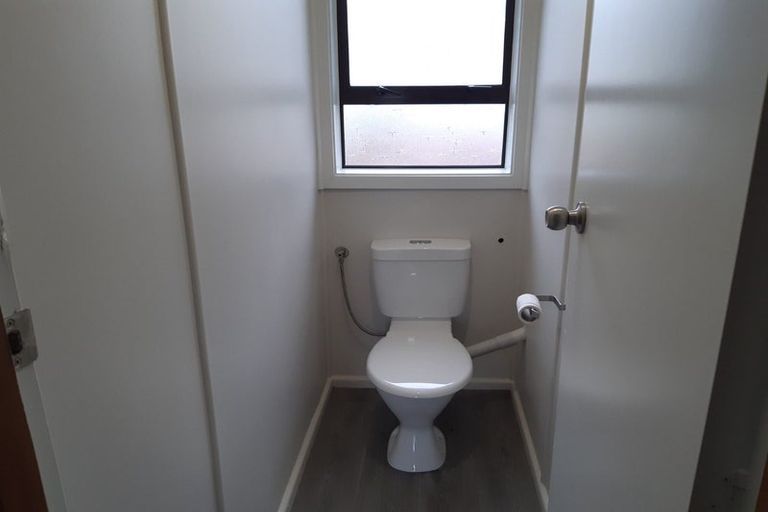 Photo of property in 28 Leicester Crescent, Hoon Hay, Christchurch, 8025