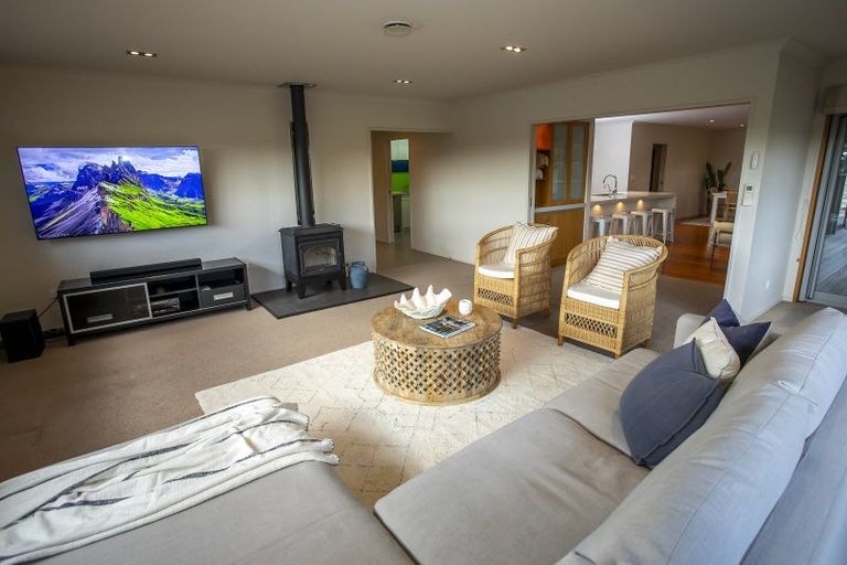 Photo of property in 6 Kaiwaka-mangawhai Road, Mangawhai, Kaiwaka, 0573