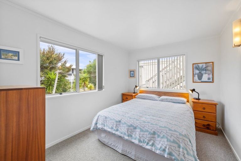 Photo of property in 14 Holiday Crescent, Mangawhai Heads, Mangawhai, 0505