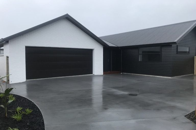 Photo of property in 18 Mida Close, Papamoa Beach, Papamoa, 3118