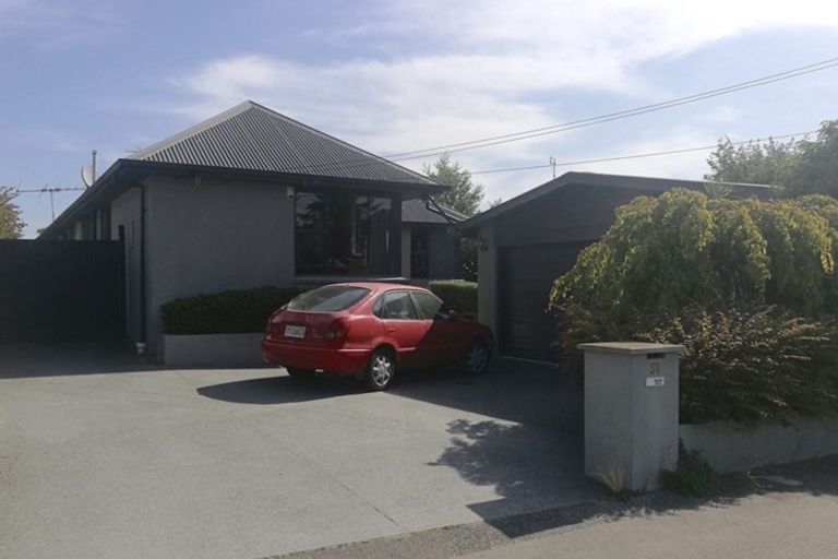 Photo of property in 57 Staveley Street, Avonhead, Christchurch, 8042