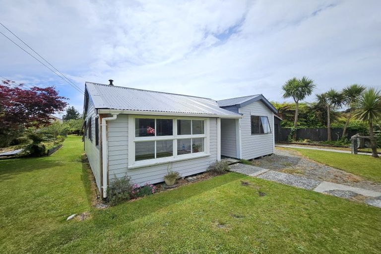 Photo of property in 129 Third Street, Kumara, 7832