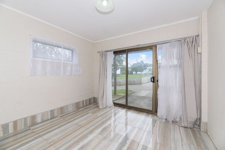 Photo of property in 42a Wedgwood Avenue, Mangere East, Auckland, 2024
