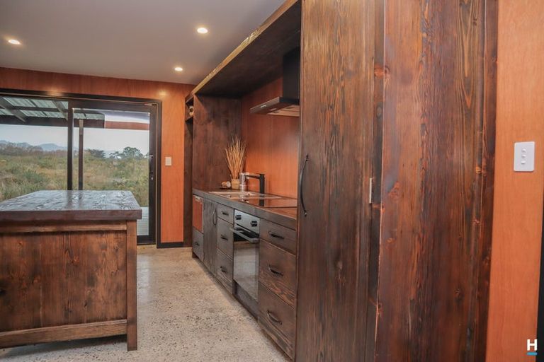 Photo of property in 445 Main Road, Kaiata, Greymouth, 7805