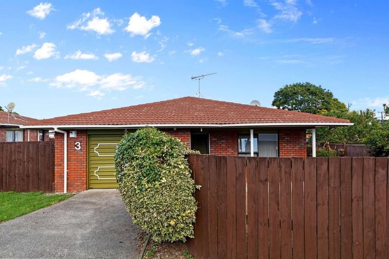 Photo of property in 3/64 Marne Road, Papakura, 2110