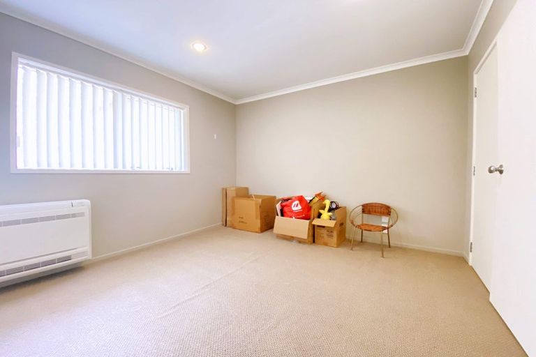 Photo of property in 66 Fairview Avenue, Fairview Heights, Auckland, 0632