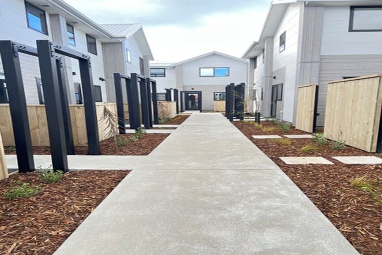 Photo of property in 1/39 Oram Avenue, New Brighton, Christchurch, 8061