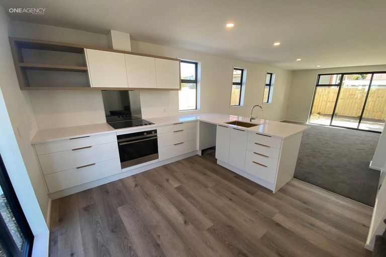 Photo of property in 2/35 Percy Street, Phillipstown, Christchurch, 8011