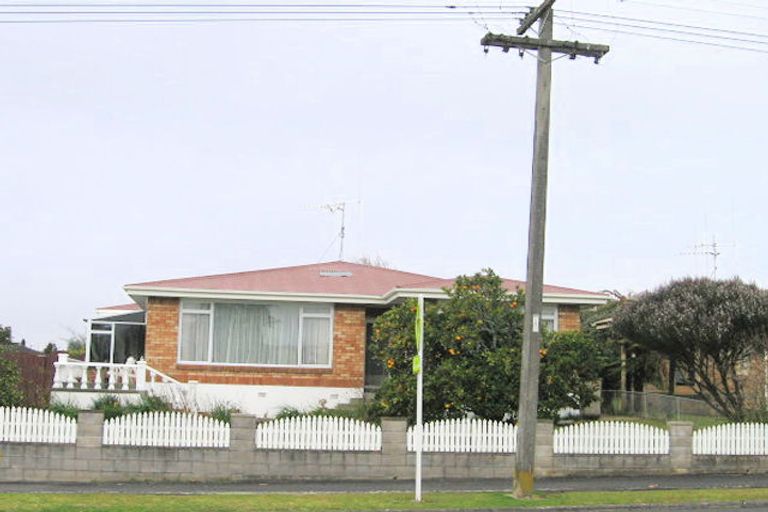 Photo of property in 41 Storey Avenue, Forest Lake, Hamilton, 3200