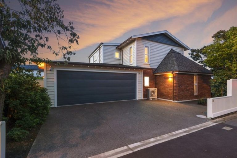 Photo of property in 3 Hartley Avenue, Strowan, Christchurch, 8052