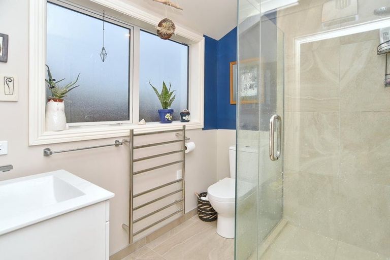 Photo of property in 88 Petries Road, Woodend, 7610